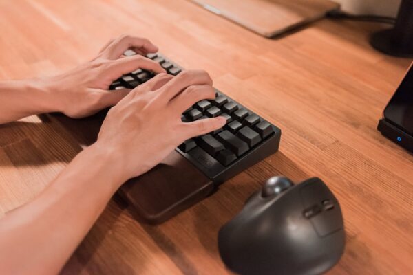 【保証外】大学の教室でもHHKBを使いたい!消音改造して使いやすくする