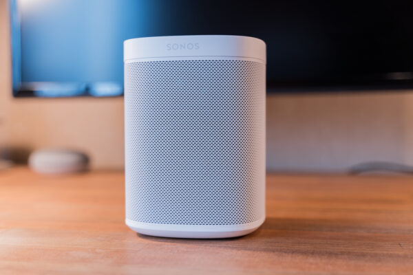 現状最高のスマートスピーカー『Sonos One』レビュー!Google Homeから乗り換えた理由など