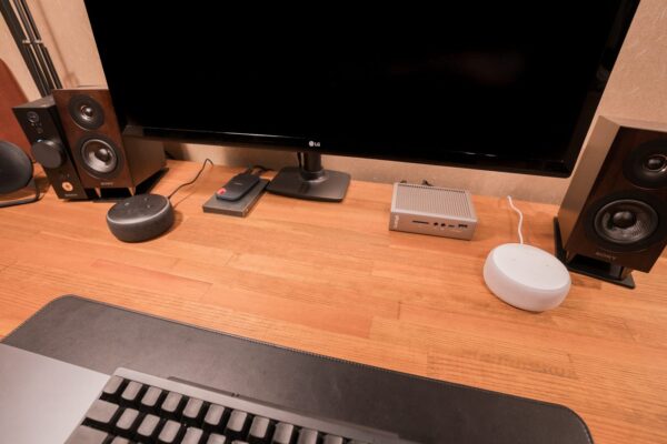 【3分で出来る】小型スマートスピーカー『Echo Dot』2台を使ってステレオスピーカー環境を作ってみた