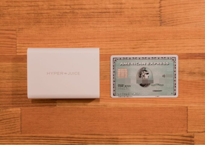 カードサイズで100WのUSB PD出力対応の充電器『HyperJuice』が到着!早速試してみたレビュー