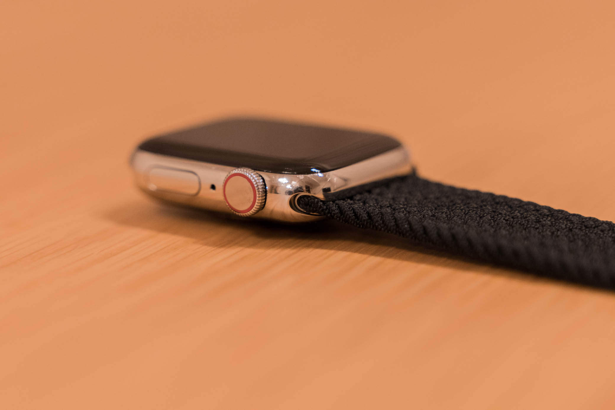 Apple Watch用『ブレイデッドソロループ』バンドレビュー。装着感が軽くて長く使えるお気に入りバンド - ガジェットタッチ