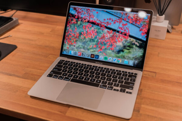 外出用&サブマシンとして13インチMacBook Airを購入！: MacからWindowsへ