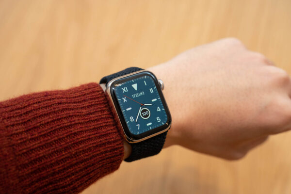 Apple Watch用純正『ブレイデッドソロループ』を1ヶ月使ってみた。値は張るが耐久性もバッチリで良い