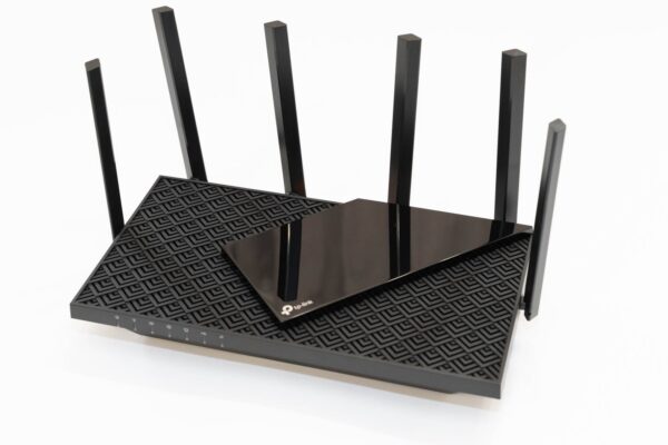 自宅のネット環境はこれ1つで完璧。TP-LinkのWi-Fi 6・IPv6 IPoE対応ルーター『Archer AX73』レビュー【PR】