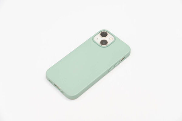 iPhone 13 mini用『シンフィット』レビュー。TPUとプラスチックのハイブリッド構造になった定番ケース【PR】