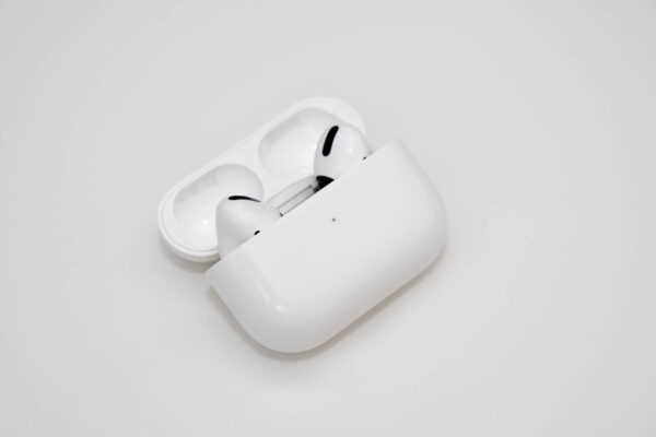 発売日に購入した『AirPods Pro』から異音がするようになったので修理プログラムで交換してもらった話