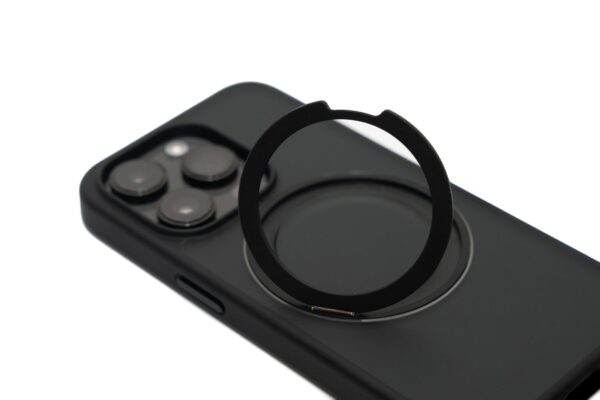 MagSafeリングがスタンド&スマホリングになる！TORRASのMagSafeケース『UPRO Ostand R』レビュー