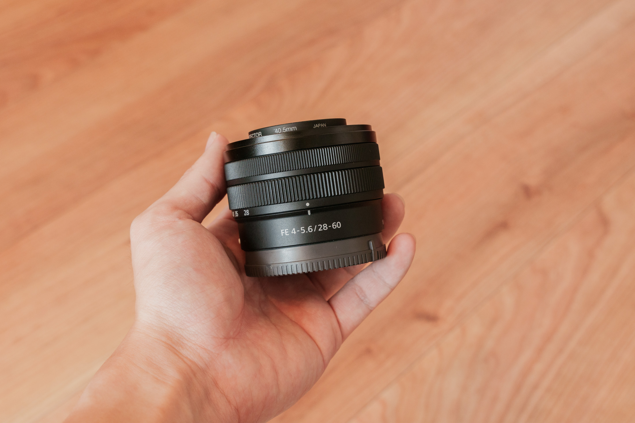 [美品]SONY FE 28-60mm F4-5.6 レンズフィルター付 Amazon.co.jp: Sony FE 28-60mm f/4-5.6 レンズ 40.5mm UV