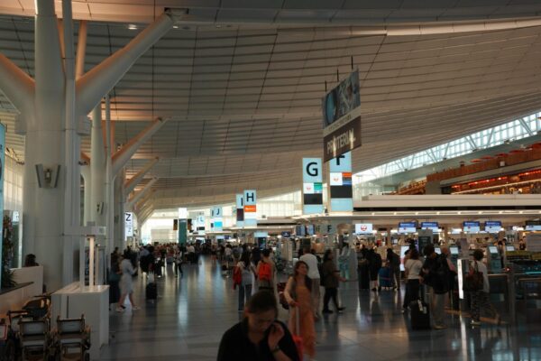 最小限の機材で良い写真を撮る、サウジに持っていくカメラ機材たち | 旅、サウジアラビア