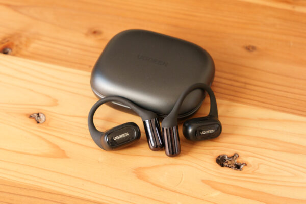 【レビュー】『UGREEN FitBuds』はオープンイヤー型イヤホンの入門におすすめ